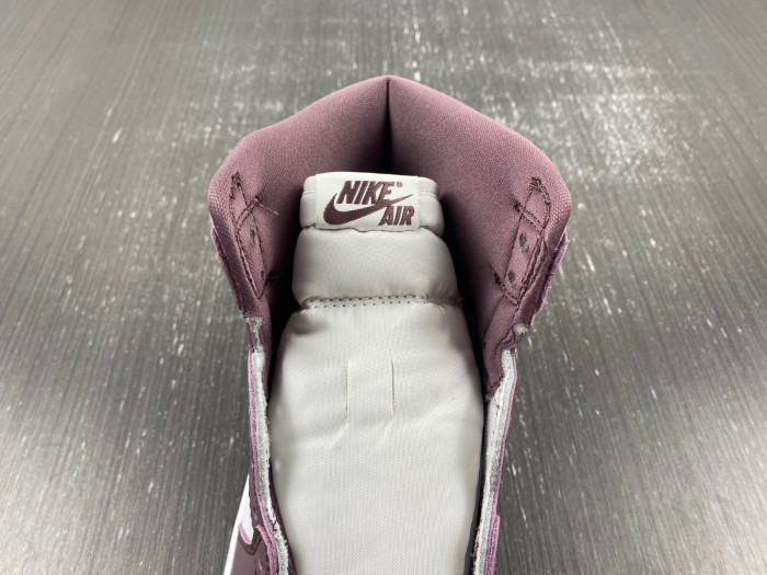 Air Jordan 1 Retro High OG Sky J Mauve DZ5485-105