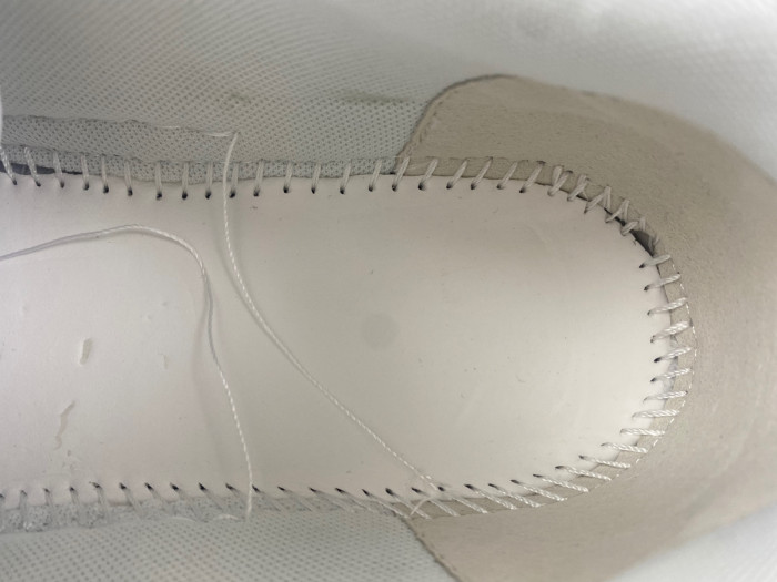 OFW SNEAKER