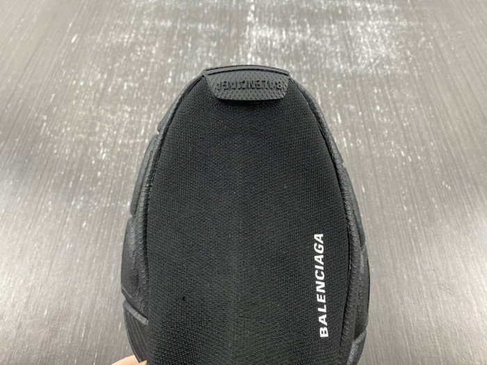BLCG Speed Sneaker 758483 W2DG1 1010