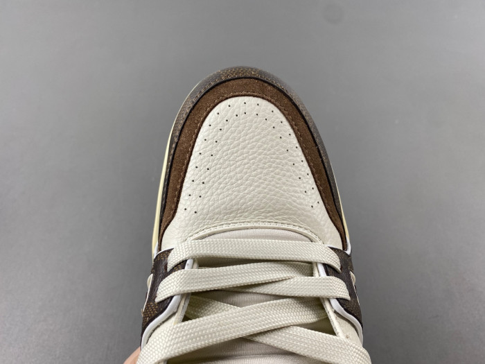 Lou1su1tt Trainer Sneaker