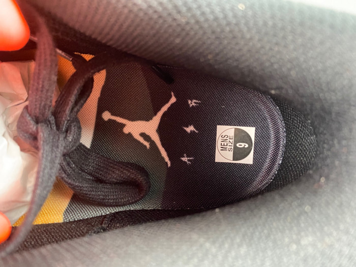 Air Jordan 3 Retro J Balvin Rio FN0344-001