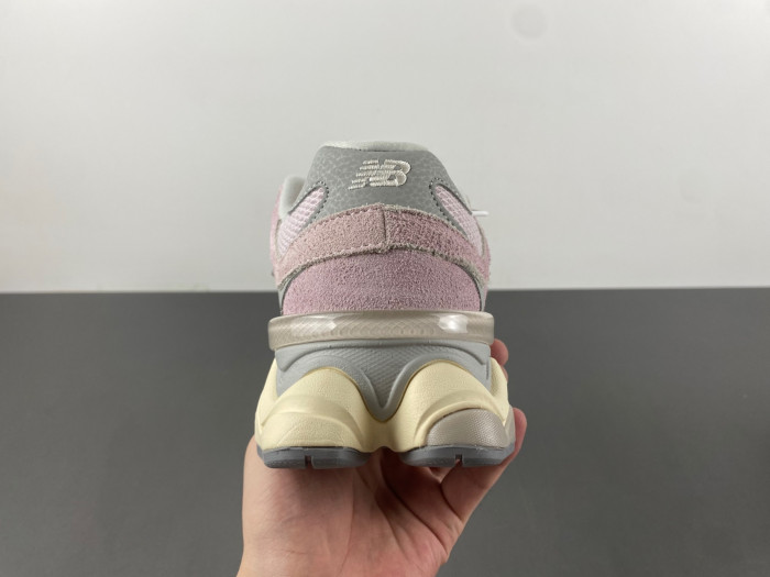 N3W BLANCE 9060 December Sky U9060HSP