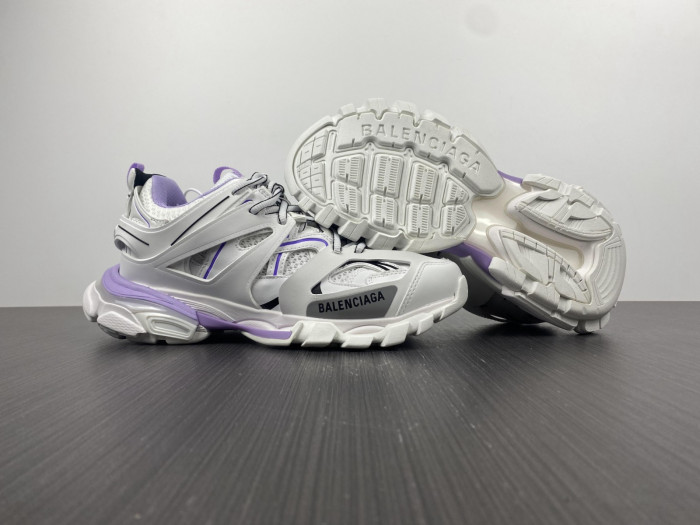 BLCG Track Trainer White Purple 542023 W3GC3 0225