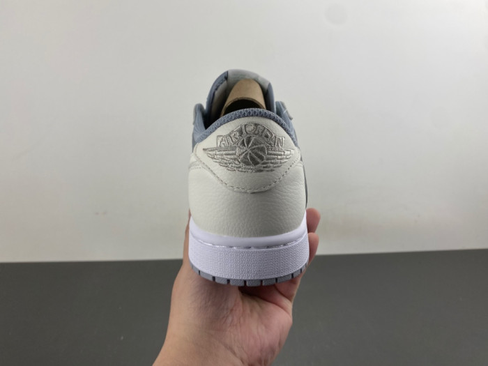 Travis Scott x Air Jordan 1 Low "Medium Olive"HQ2004-400