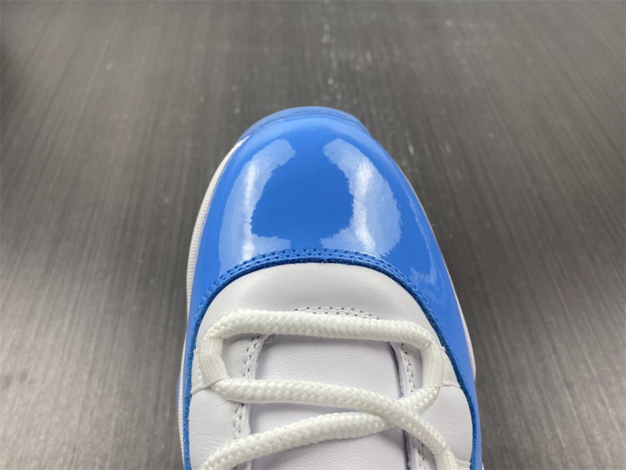 Air Jordan 11 Retro Low University Blue (2017) 528895-106