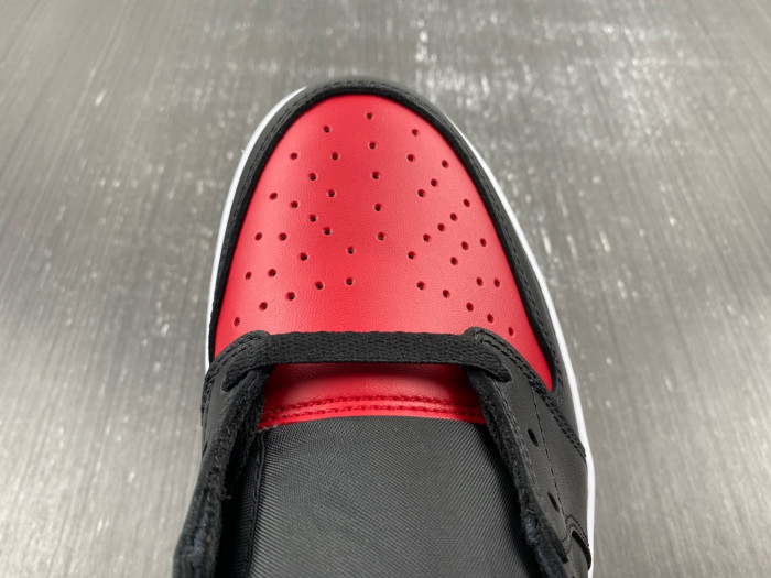 Air Jordan 1 Retro Low Bred (2015) 705329-001