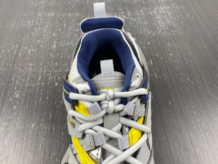 BLCG Track Trainer 542436 W3AC4 9471