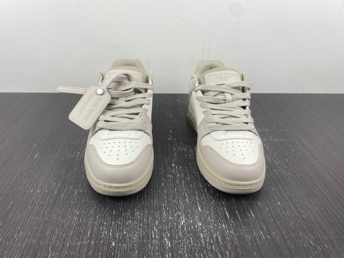 OFW SNEAKER