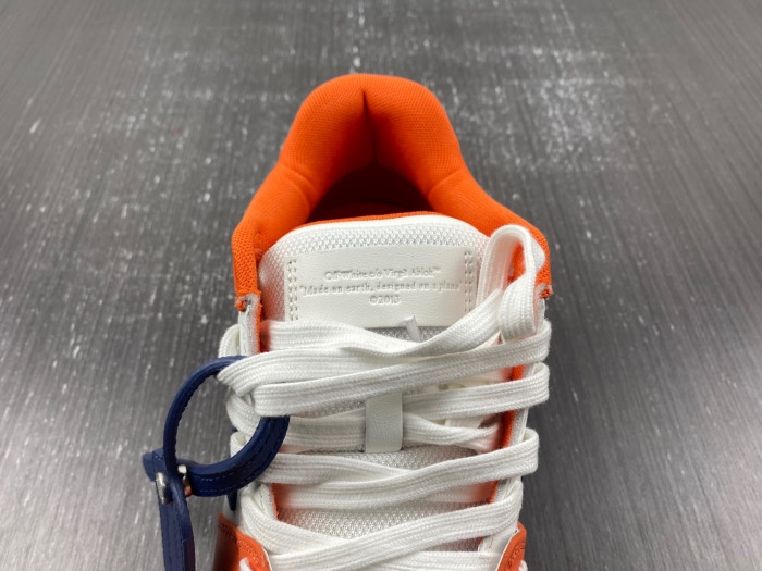 OFW SNEAKER