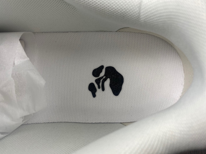 OFW SNEAKER