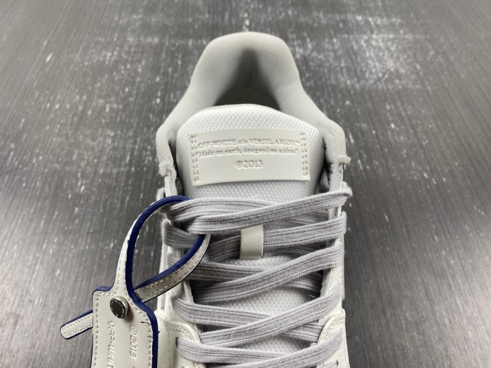 OFW SNEAKER