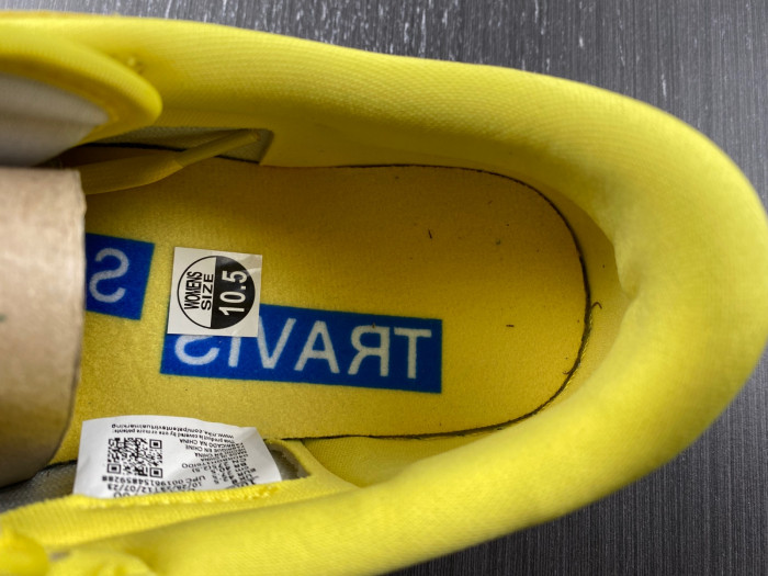 Travis Scott x Air Jordan 1 Low OG Canary DZ4137-700