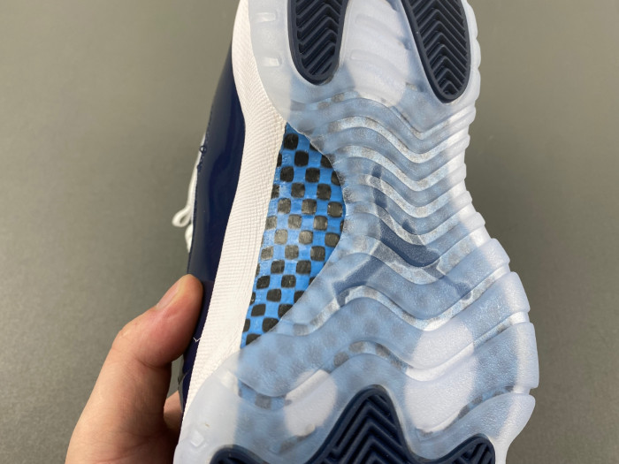 AIR Jordan 11 Retro UNC Win Like 82 378037-123