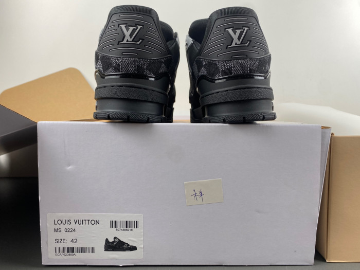 Lou1su1tt Skate Sneaker