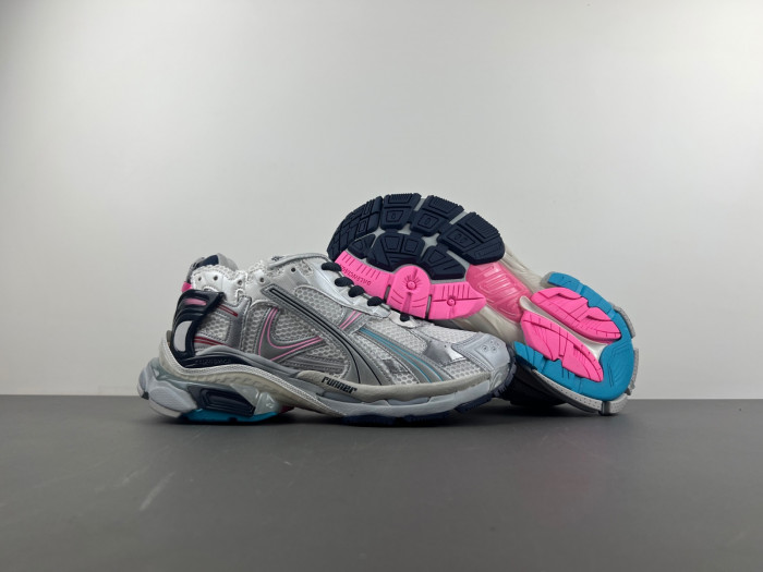 BLCG PHANTOM SNEAKER 772774-W3RNY-0322