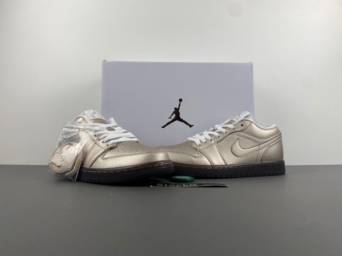 Air Jordan 1 Low SE Metallic Zinc (Women