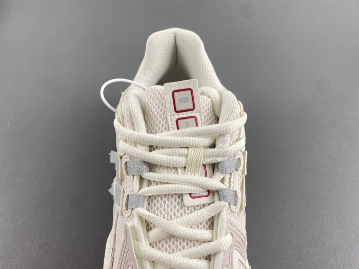 N3W BLANCE 1906A Sea Salt Astro Dust M1906AB