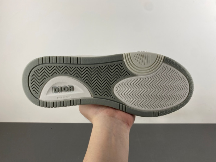 D10R B27 Sneaker
