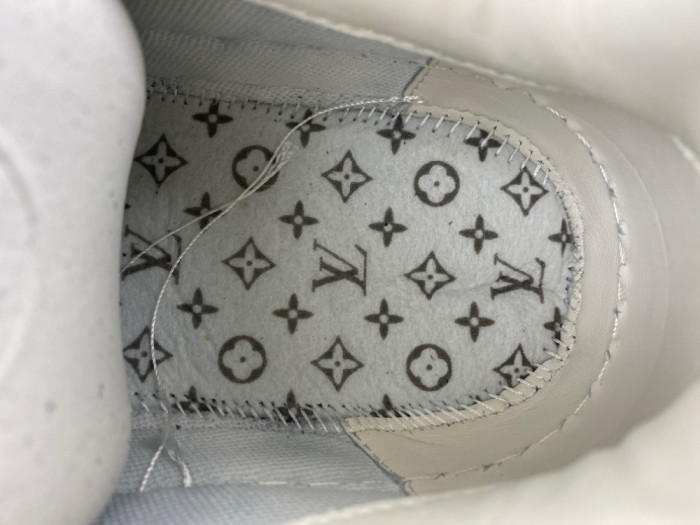 Lou1su1tt Tilted Sneaker