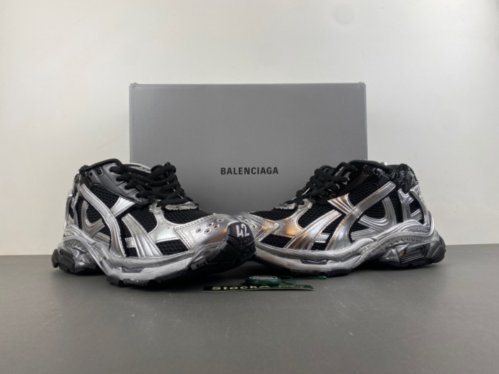 BLCG Runner Lighted Sneaker 853225 WRNLD 1125