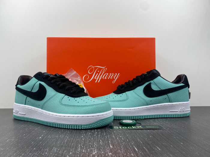 nike air force 1 low sp T*f*ny and co. dz1382-900