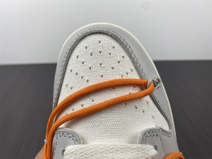 Nike Dunk Low OFW Lot 44 DM1602-104