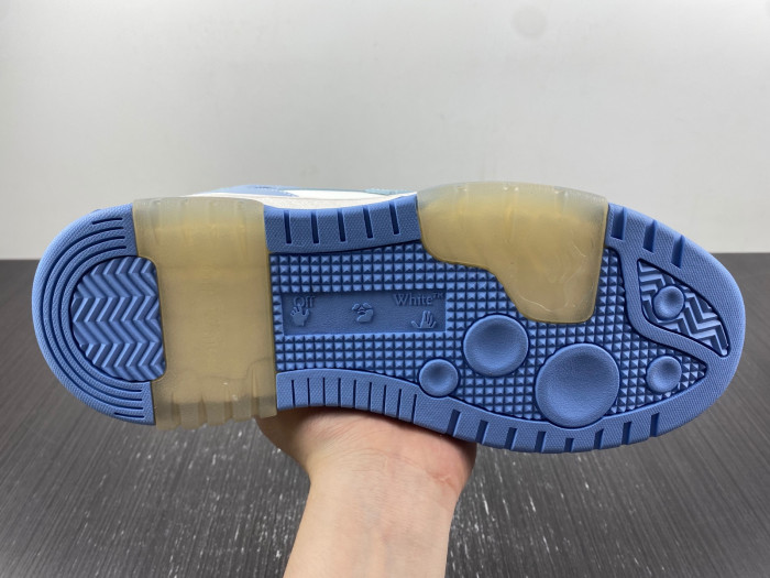 OFW SNEAKER