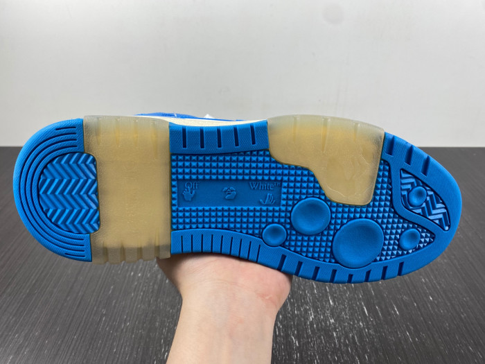 OFW SNEAKER