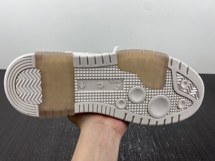 OFW SNEAKER