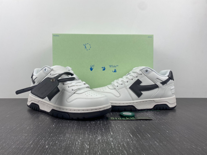 OFW SNEAKER