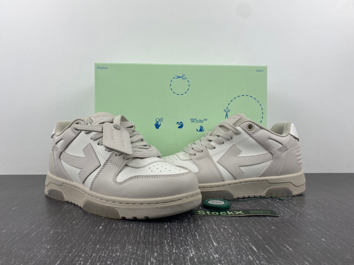 OFW SNEAKER