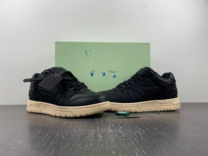 OFW SNEAKER