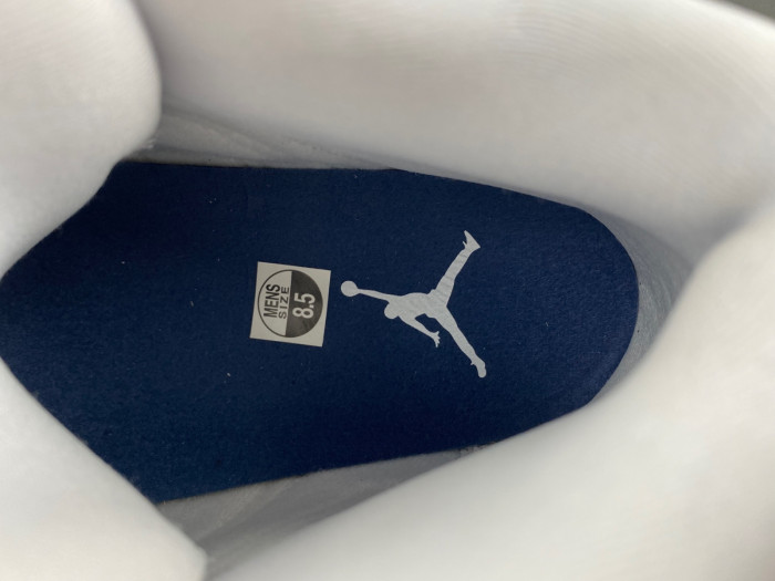 Air Jordan 13 "Midnight Navy/Gum" 414571-140