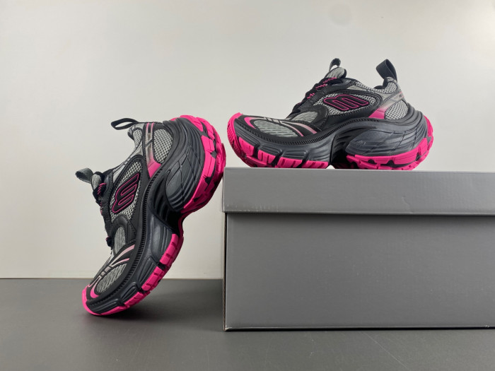 BLCG 911 SNEAKER 784342 W2MV2 9050