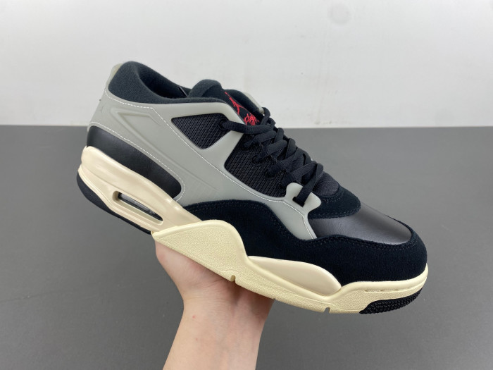Air Jordan 4 RM
