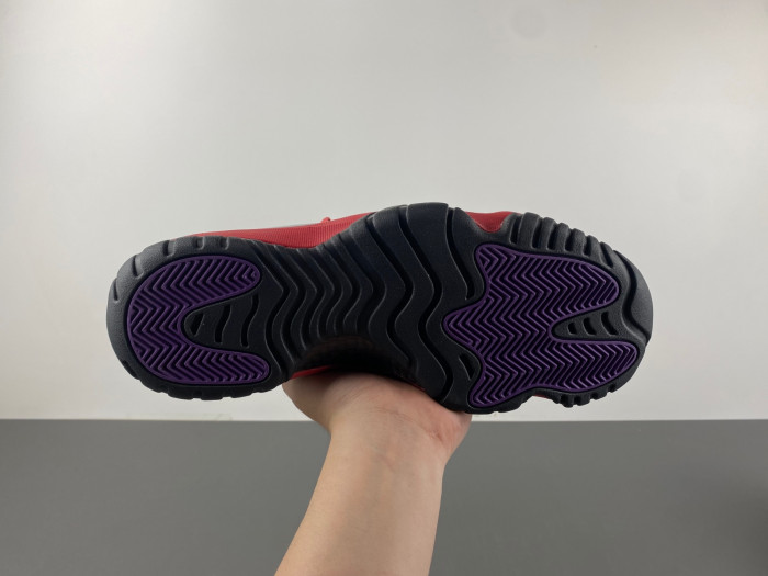 Air Jordan 11 “Black Red” CT8012-600