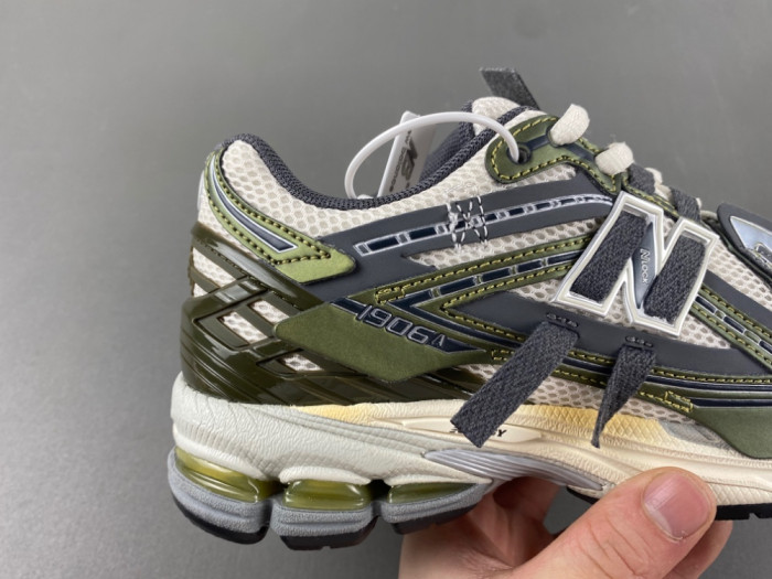 N3w Balance 1906A Eggplant Men