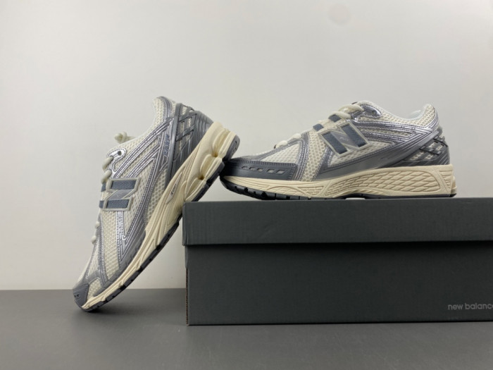 N3w Balance 1906W Moonrock Silver M1906RFS