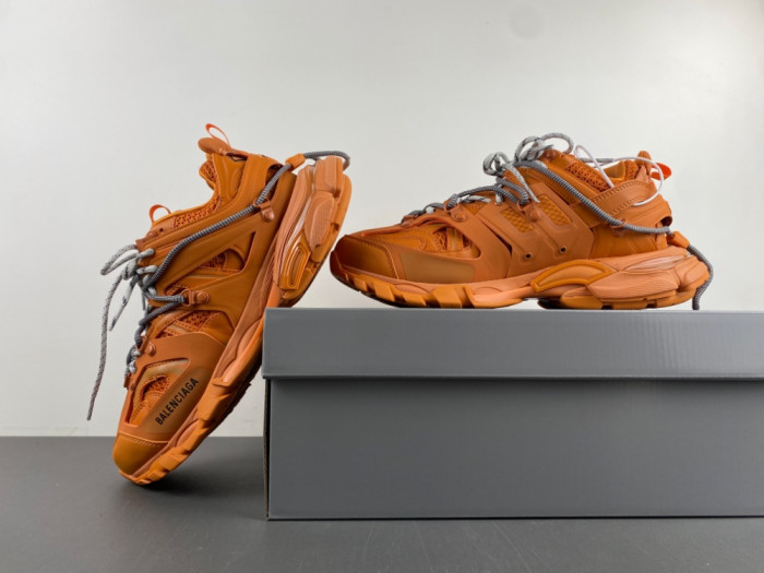 BLCG Track Trainer 800590 WTRHK 7000