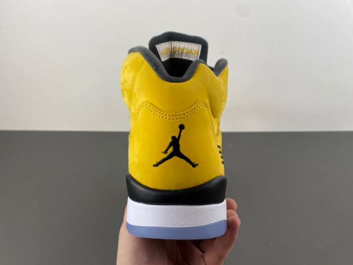Air Jordan 5 Retro Tokyo T23 (2025) IO3372-700