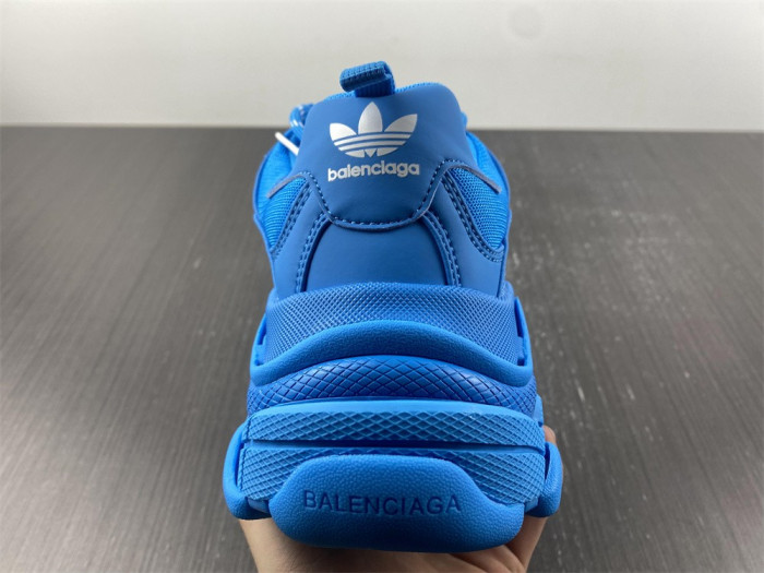 BLCG Sneaker Triple.s.Gomma blue 710020 W2RB0 0203