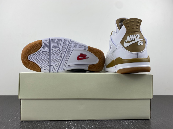 Nike SB x Air Jordan 4 Yellow and White DR5415-120
