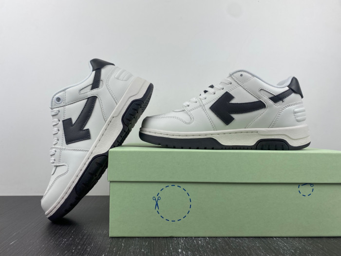 OFW SNEAKER