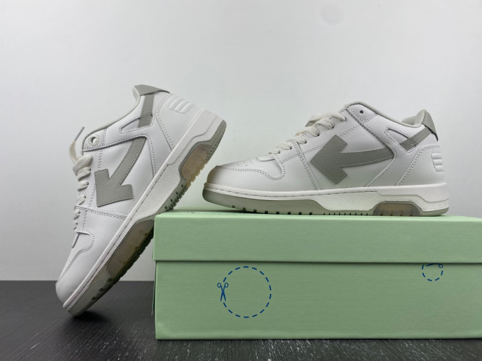 OFW SNEAKER
