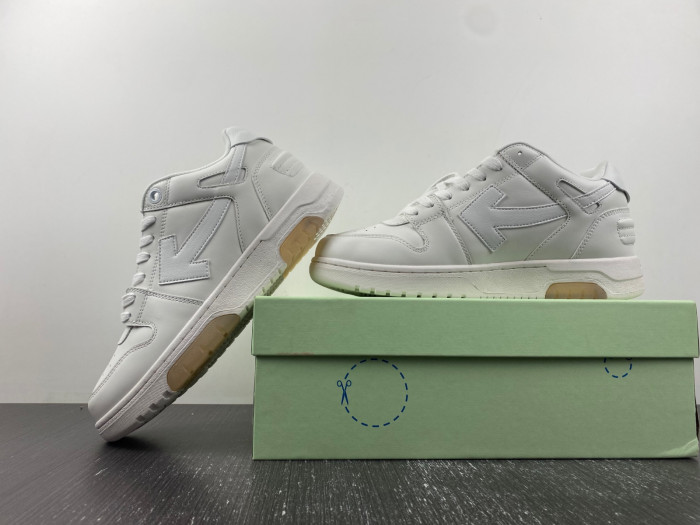 OFW SNEAKER