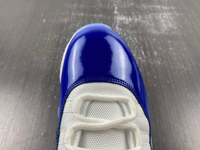 Air Jordan 11 CT8012-114