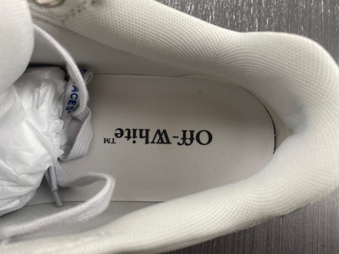 OFW SNEAKER