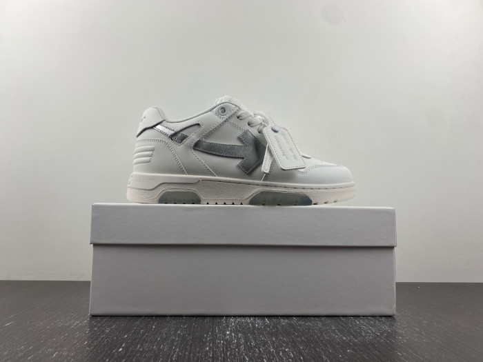 OFW SNEAKER