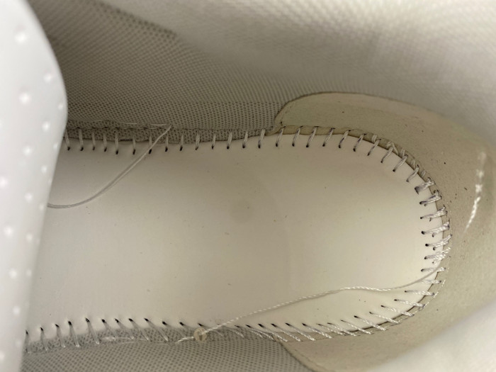 OFW SNEAKER