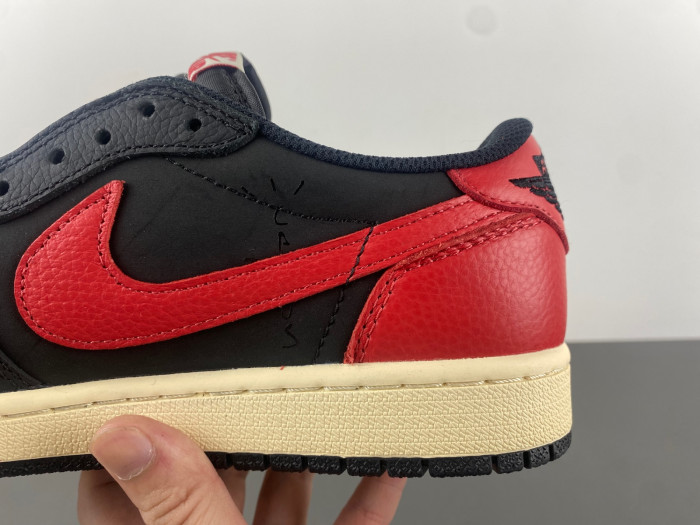 Travis Scott x Air Jordan 1 Low OG Black Red DM7866-061